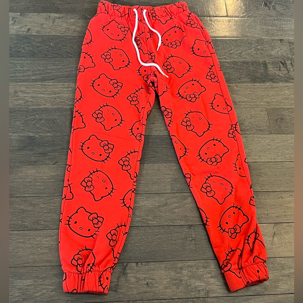 SANRIO HELLO KITTY JOGGER SWEATPANTS RED & BLACK XS